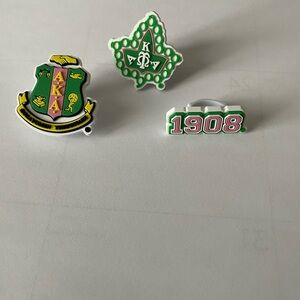 Green and Pink AKA Pins Set